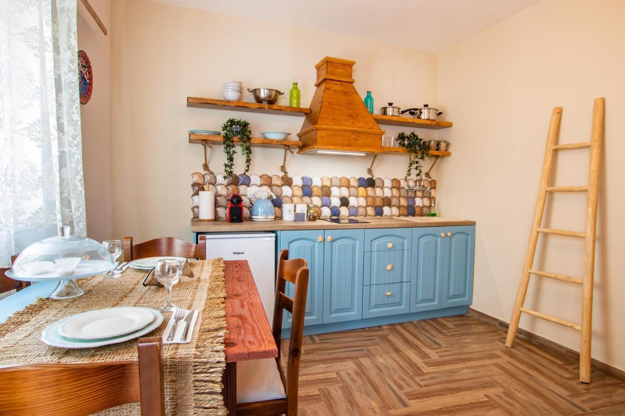 קרפאטוס Gorgona Blue Apartments מראה חיצוני תמונה
